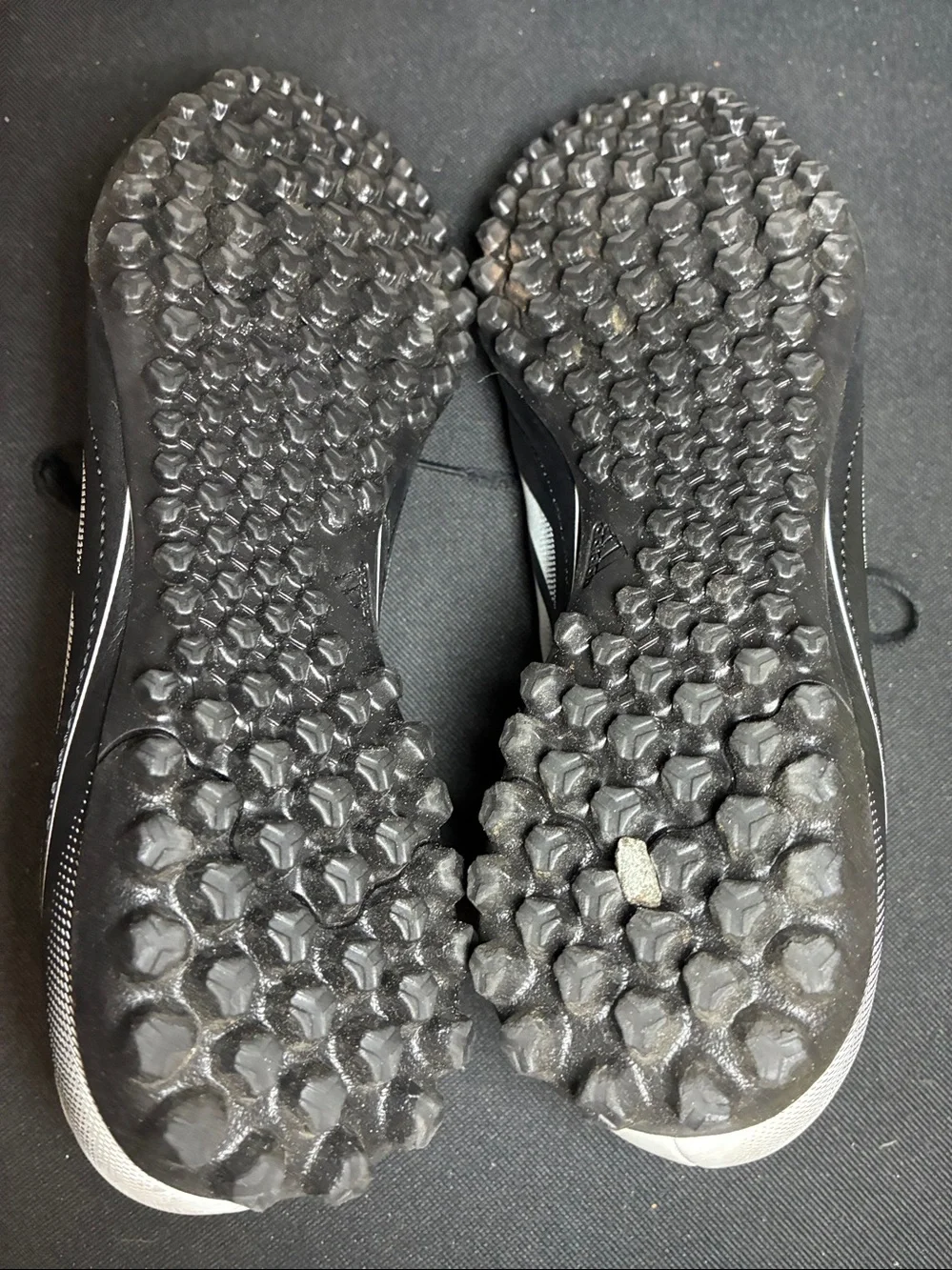 Soccer shoes ADIDAS USED (not box)